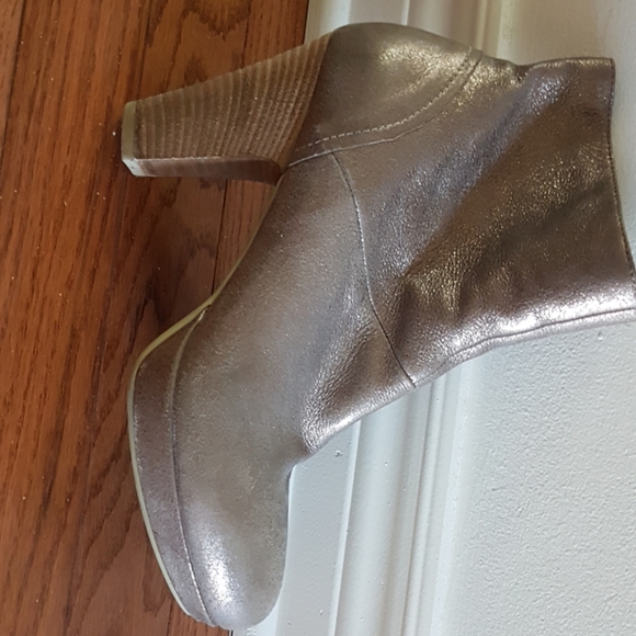 Leather booties - Picture 2 of 3